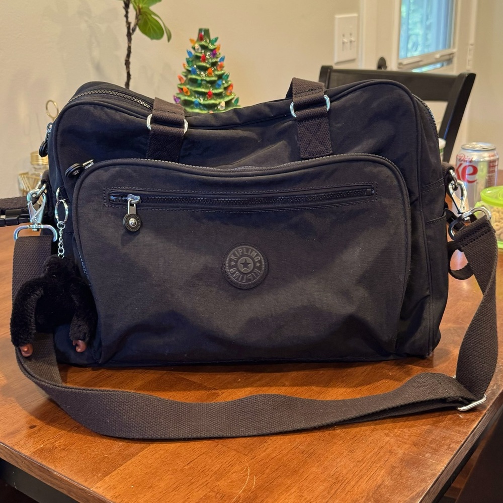 Lightly used Kipling Alanna Diaper bag.
